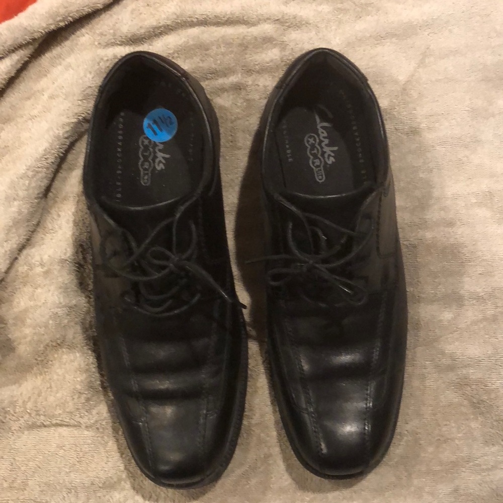 Clark shoes black 11-1/2